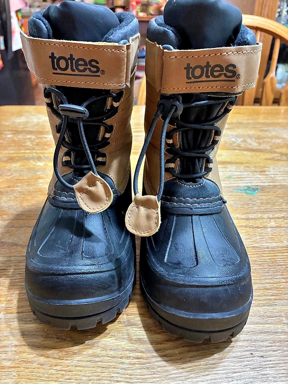 totes Abrams Boys Snow Boots Black & Brown US 12